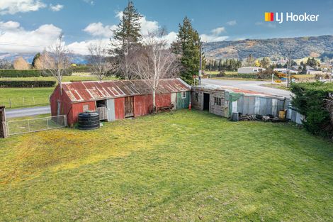 Photo of property in 219 Outram-mosgiel Road, Mosgiel, Outram, 9073