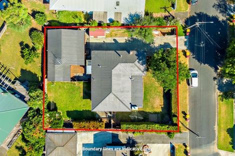 Photo of property in 18 Challinor Street, Pakuranga, Auckland, 2010