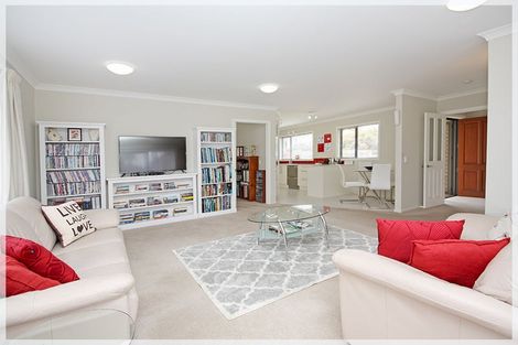 Photo of property in 14 Adrian Grove, Waikanae Beach, Waikanae, 5036