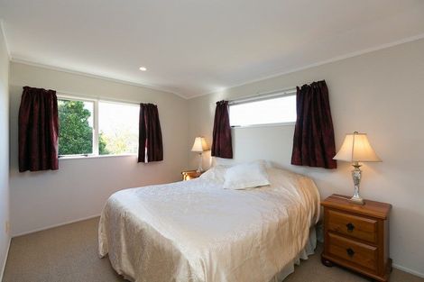 Photo of property in 29 Karaka Street, Merrilands, New Plymouth, 4312