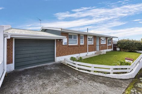 Photo of property in 1/239 Carrington Street, Vogeltown, New Plymouth, 4310