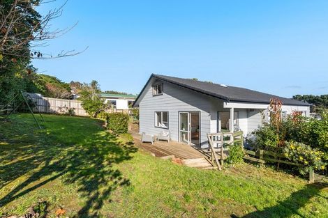 Photo of property in 7 Guadeloupe Crescent, Grenada Village, Wellington, 6037