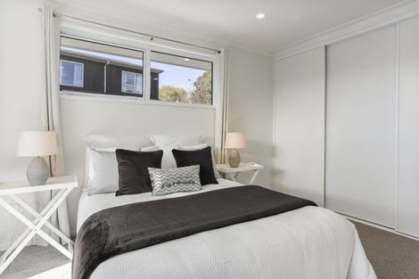 Photo of property in 2/4 Gothic Place, Ilam, Christchurch, 8041