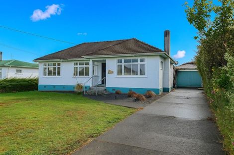 Photo of property in 13 Matai Street, Marton, 4710