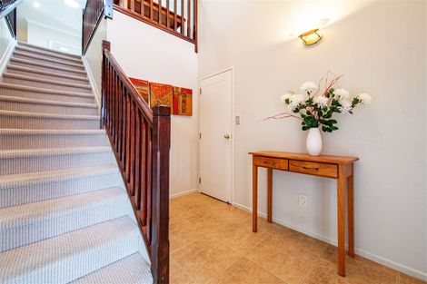 Photo of property in 34 Sapperton Drive, Henderson, Auckland, 0612