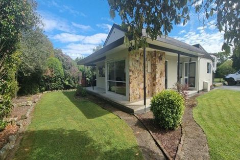 Photo of property in 279 Kimberley Road, Levin, 5571