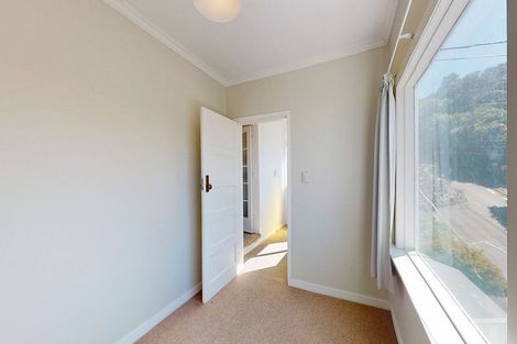 Photo of property in 3-5 Knoll Street, Island Bay, Wellington, 6023