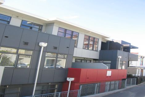 Photo of property in 3/27 Drummond Street, Mount Cook, Wellington, 6021