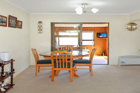 Photo of property in 20 Cousins Avenue East, Foxton Beach, Foxton, 4815