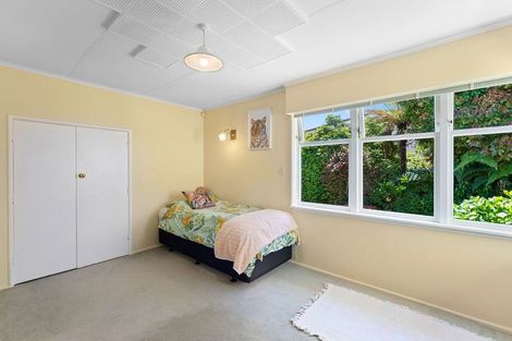 Photo of property in 2 Tui Crescent, Waikanae, 5036
