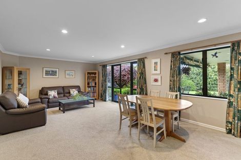 Photo of property in 5 Chesterton Drive, Leamington, Cambridge, 3432