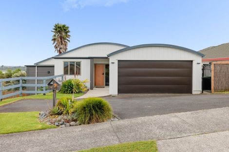 Photo of property in 7 Maddison Place, Welcome Bay, Tauranga, 3112