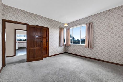 Photo of property in 47 Domett Street, Opunake, 4616