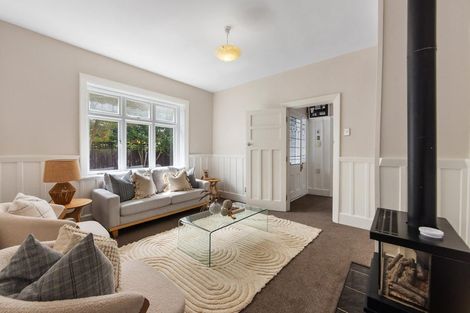 Photo of property in 1/166 Main Road, Redcliffs, Christchurch, 8081