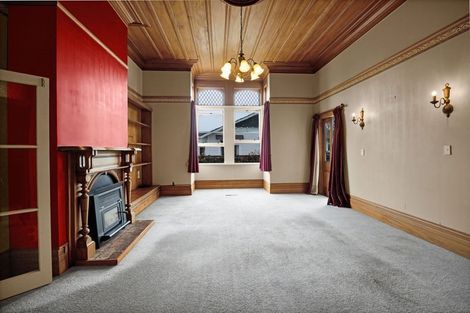 Photo of property in 58 Collins Street, Hawera, 4610