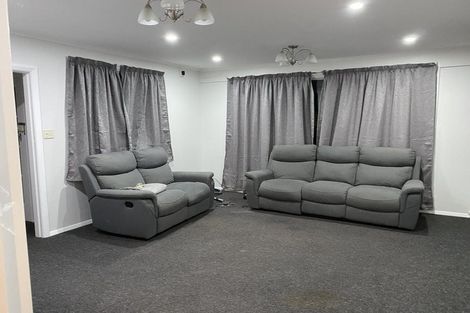 Photo of property in 21 Horoeka Street, Stokes Valley, Lower Hutt, 5019