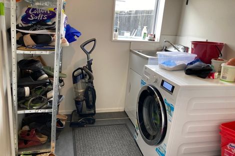 Photo of property in 43 Treestump Road, Takanini, 2112