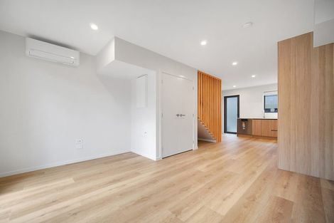 Photo of property in 15/506 Glenfield Road, Bayview, Auckland, 0629