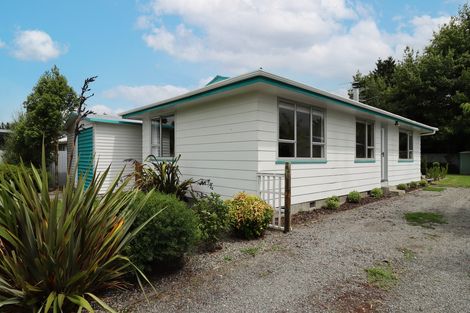 Photo of property in 22 Kupe Drive, Carterton, 5713