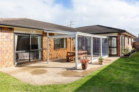 Photo of property in 5 Puketi Lane, Waiuku, 2123