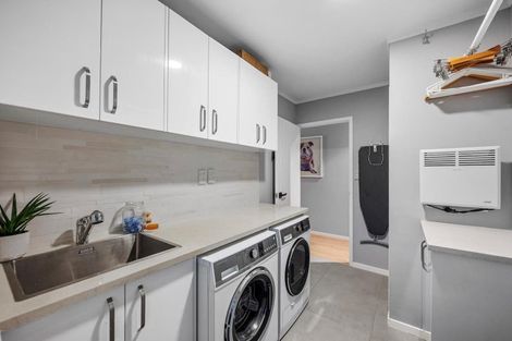 Photo of property in 44 Blackbridge Road, Dairy Flat, Albany, 0794