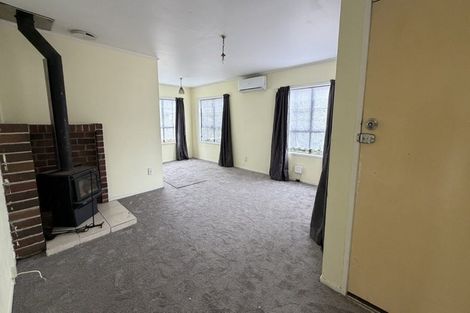 Photo of property in 3 Luanda Drive, Ranui, Auckland, 0612