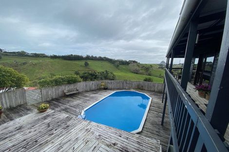 Photo of property in 30 Pararewa Drive, Whalers Gate, New Plymouth, 4310