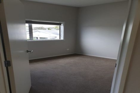 Photo of property in 34a Divich Avenue, Te Atatu South, Auckland, 0610
