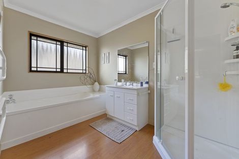 Photo of property in 24 Ursula Drive, Feilding, 4702