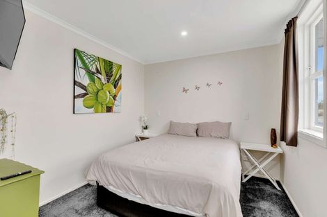 Photo of property in 169 Seabury Avenue, Foxton Beach, Foxton, 4815