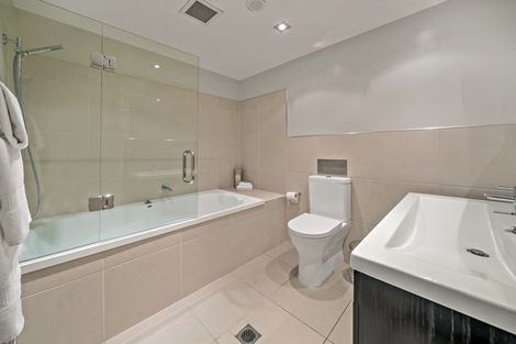 Photo of property in Gb/2 Bassett Road, Remuera, Auckland, 1050
