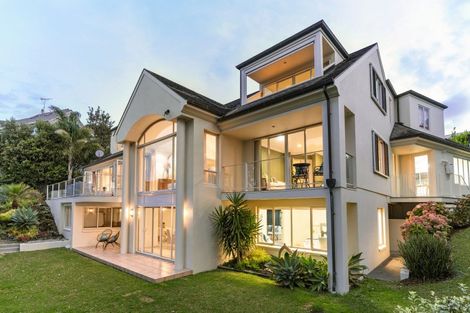 Photo of property in 155 Mellons Bay Road, Mellons Bay, Auckland, 2014
