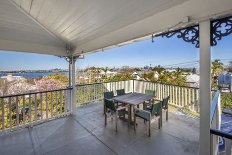 Photo of property in 22 Mays Street, Devonport, Auckland, 0624