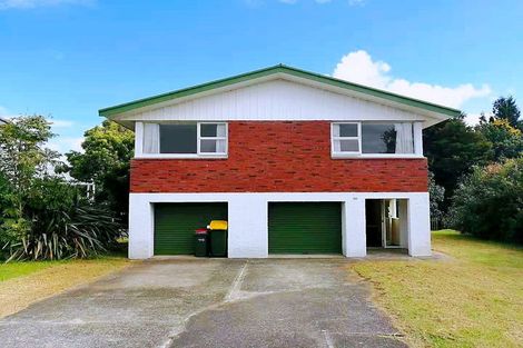 Photo of property in 90 Hillcrest Avenue, Hillcrest, Auckland, 0627