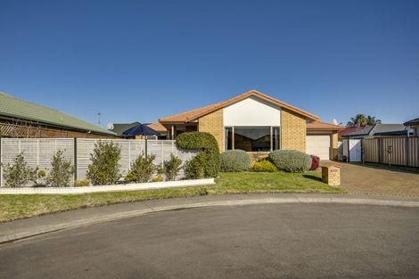 Photo of property in 12 Caulfield Place, Taradale, Napier, 4112