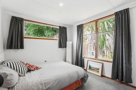 Photo of property in 62 Clawton Street, Westown, New Plymouth, 4310