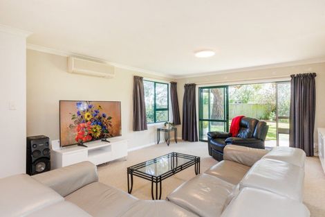 Photo of property in 152a South Street, Feilding, 4702