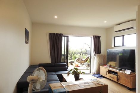 Photo of property in 4/47a Huntington Drive, Huntington Park, Auckland, 2013