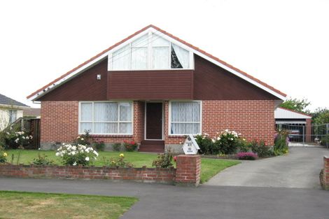 Photo of property in 41 Charlcott Street, Burnside, Christchurch, 8053
