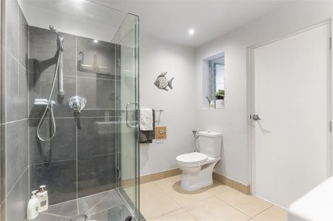 Photo of property in 13 Callender Place, Shelly Park, Auckland, 2014
