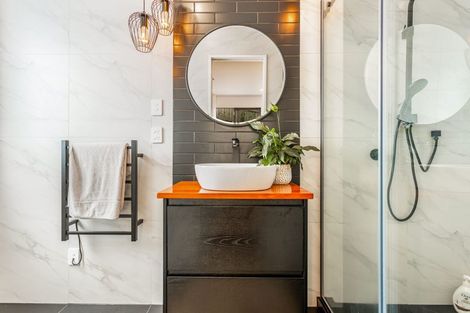 Photo of property in 7 Balthazar Road, Kumeu, 0810