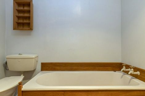 Photo of property in 50 Taupo View Road, Taupo, 3330