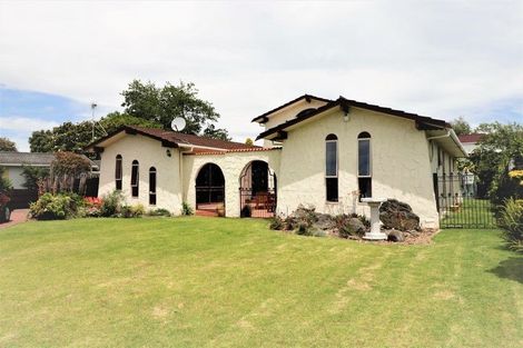 Photo of property in 22 Akepiro Place, Tawhero, Whanganui, 4501