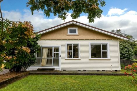 Photo of property in 125 Govett Avenue, Frankleigh Park, New Plymouth, 4310