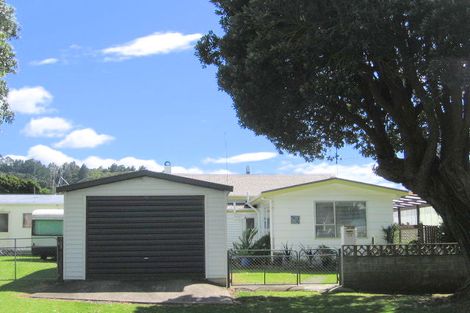 Photo of property in 40 Ocean View Road, Waihi Beach, 3611