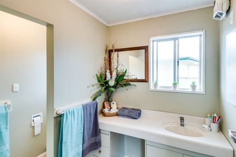 Photo of property in 4 Woodhouse Place, Pirimai, Napier, 4112