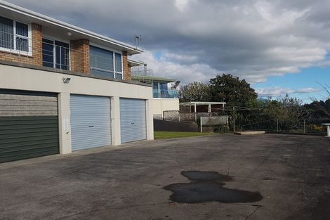 Photo of property in 5 Hillcrest Street, Glen Avon, New Plymouth, 4312