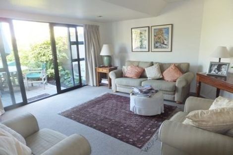 Photo of property in 2/12 Macmillan Avenue, Cashmere, Christchurch, 8022