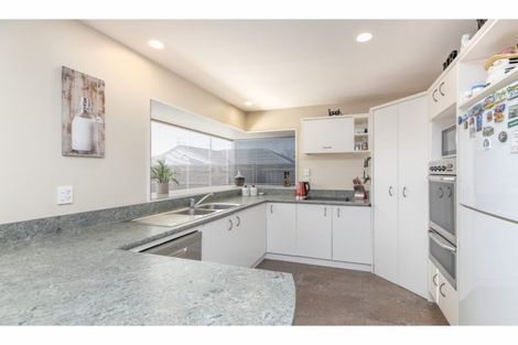 Photo of property in 9a Bunting Place, Woodend, 7610