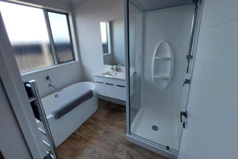 Photo of property in 21 Hodgkinson Road, Pegasus, 7612